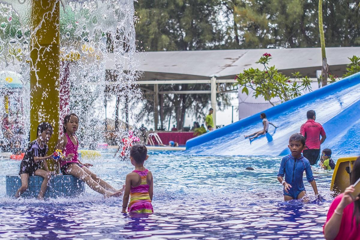 Qastury Gold Coast Morib Resort ภายนอก รูปภาพ